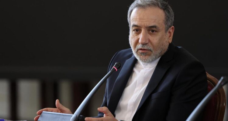 Irán dijo que está dispuesto a reanudar negociaciones «justas» sobre su programa nuclear 1 Irán