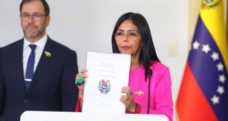 Vicepresidenta Rodríguez entregó ante la CIJ nuevo documento por disputa territorial en el Esequibo 1 Rodríguez