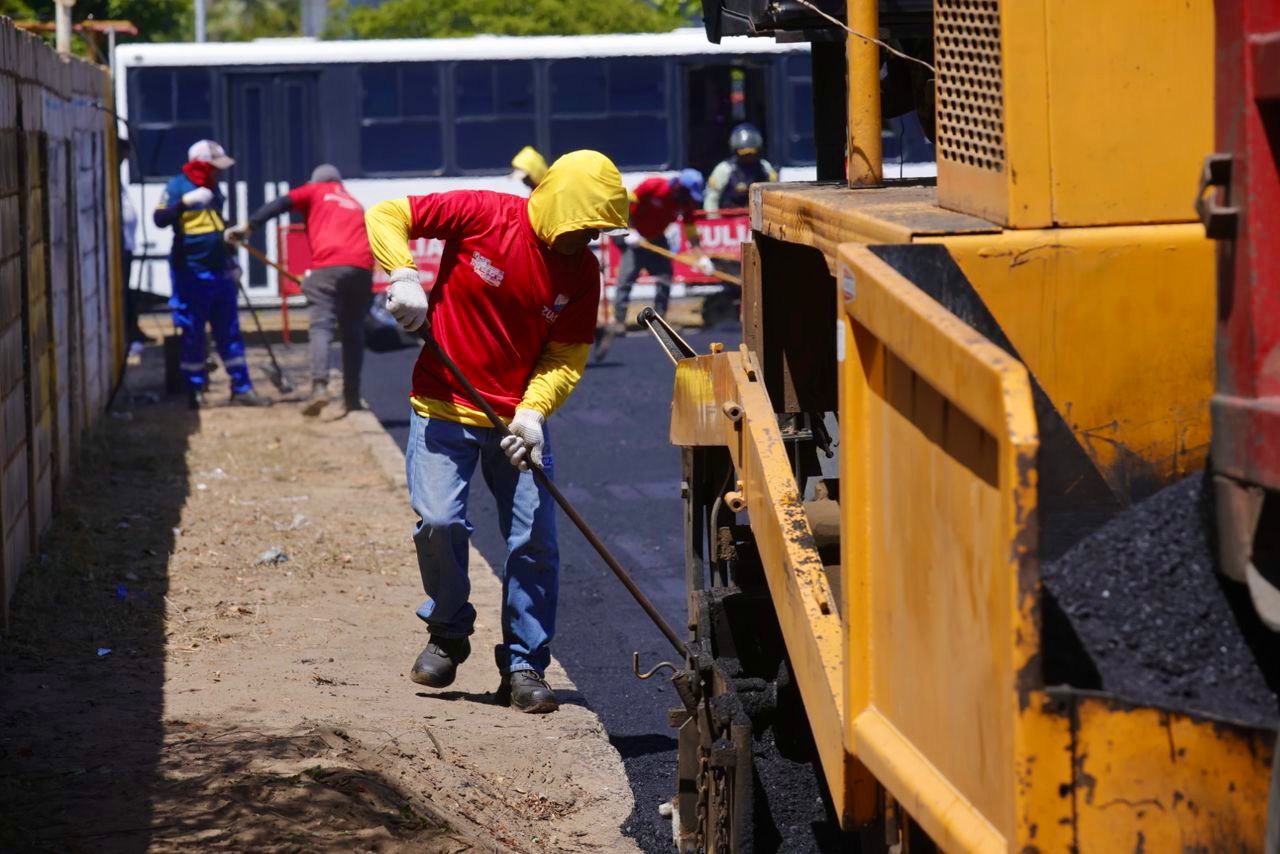 Asfaltado, gasificación y colector: Gobernador Caldera inicia la semana con atención a los servicios públicos 4 WhatsApp Image 2025 08 04 at 4.15.16 PM