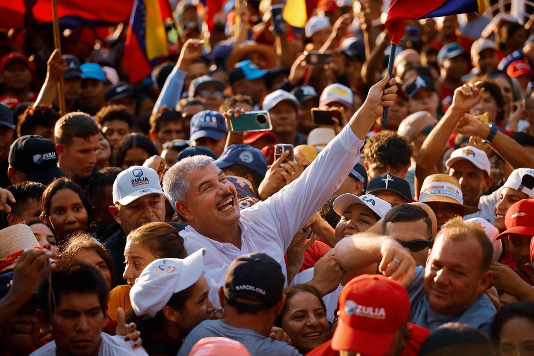 Pueblo zuliano alzó su voz junto a sus gobernantes por la paz y en contra de las amenazas imperiales 2 WhatsApp Image 2025 08 12 at 4.12.17 PM 1