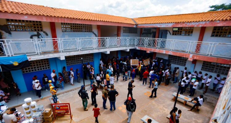 El Gobernador Luis Caldera inicia plan para la rehabilitación de 54 escuelas 1 escuelas