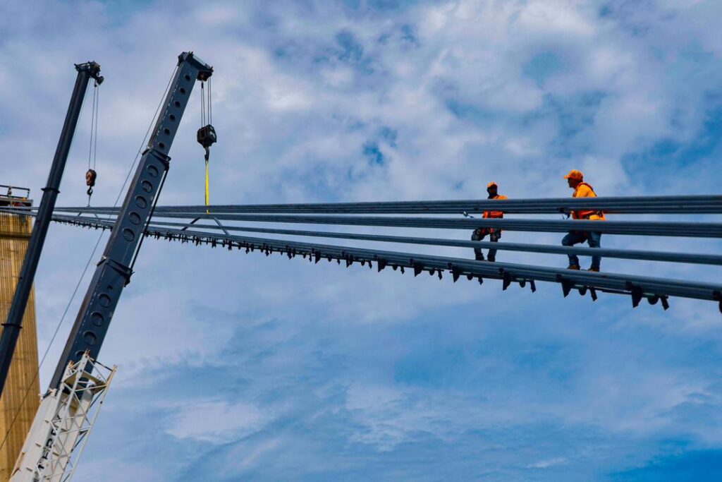 Plan de mantenimiento mayor del Puente Sobre el Lago de Maracaibo comenzó con el reemplazo de 14 guayas 4 guayas