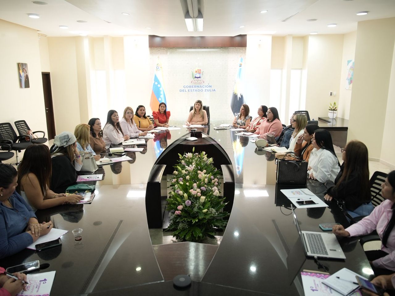 Primeras damas del Zulia ratifican compromiso para consolidar políticas sociales en la región 3 WhatsApp Image 2025 08 19 at 10.46.48 AM