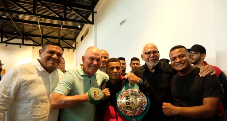 Alcalde Di Martino: «Campeón Mundial de boxeo Cañizales defenderá su título en Maracaibo» 1 Di Martino