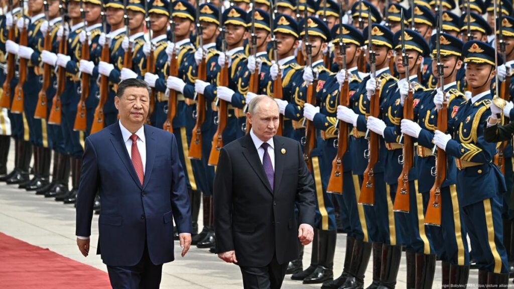 Kim Jong Un y Putin encabezan la lista de invitados de Xi para el gran desfile militar de China 2 Xi Putin