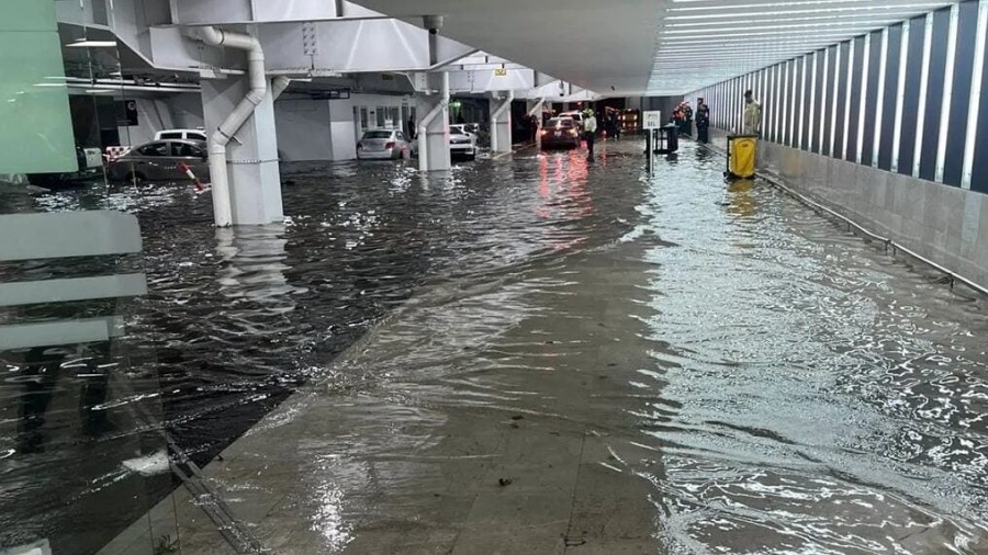 Inundaciones generaron caos en aeropuerto de Ciudad de México 2 aeropuerto internacional benito juarez 46323