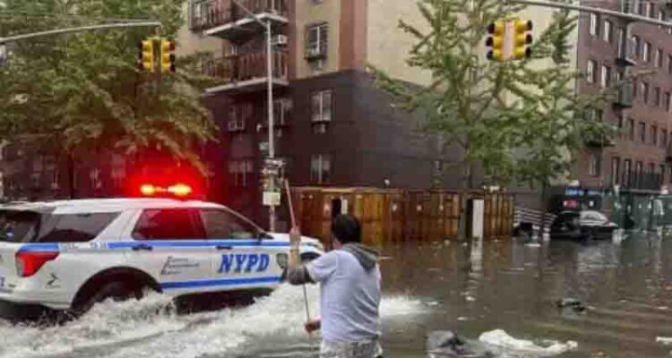 Nueva York y Nueva Jersey, en estado de emergencia por fuertes inundaciones 1 Inundaciones en Nueva York
