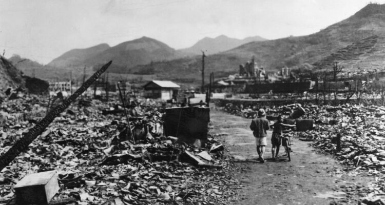 A 80 años del bombardeo atómico de EE. UU. a Japón y el mundo no aprendió la horrorosa la lección 1 Japón