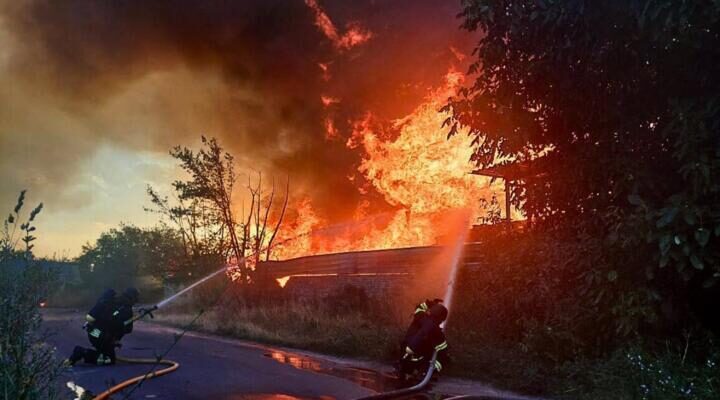 Rusia impactó la infraestructura ferroviaria y los depósitos de drones en Ucrania 1 Drones