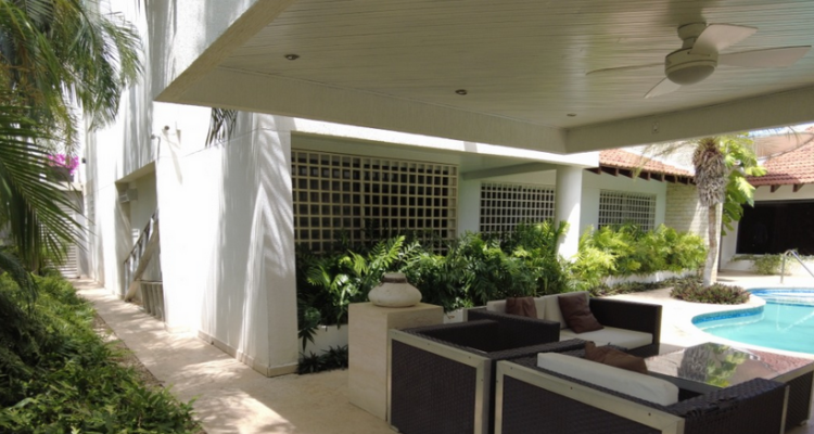 Marketing sin cámaras de video: creando recorridos virtuales de propiedades inmobiliarias a partir de fotos de anuncios 1 propiedades inmobiliarias
