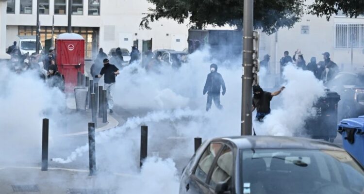 Sindicatos franceses dan al gobierno un ultimátum o continuarán con las protestas 1 Sindicatos