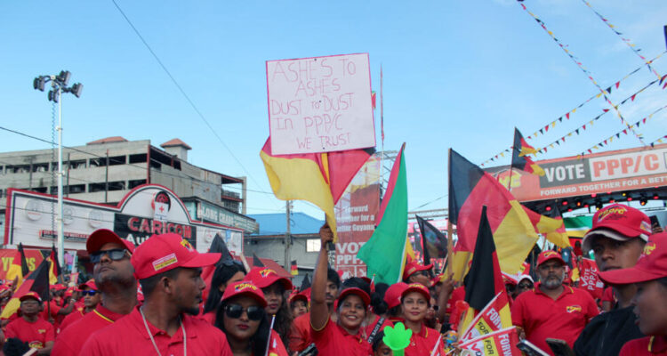 Comenzó la votación en Guyana para elegir presidente con Venezuela y el petróleo como grandes retos 1 Guyana votaciones