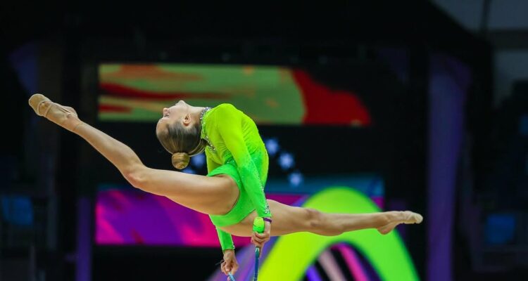 Quién es Jimena Domínguez, la venezolana que ganó el Suramericano de Gimnasia 1 Jimena Domínguez