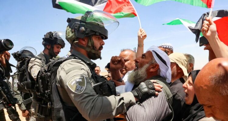 Gobierno palestino anunció estar listo para reconstruir Gaza y Cisjordania 1 Palestina