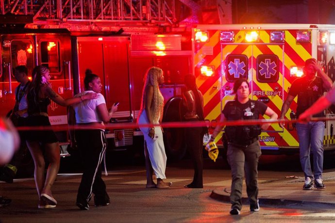 Al menos siete muertos y más de 40 heridos en tiroteos en Chicago 2 Tiroteoo1