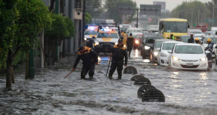 Tormenta tropical Narda avanza paralela a Pacífico mexicano y ocasiona fuertes lluvias 1 Tormenta