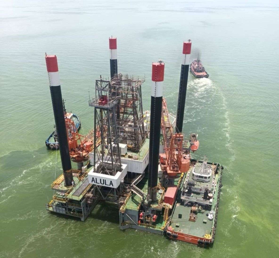 Llegó al Lago de Maracaibo instalación petrolera flotante de empresa China para una operación de mil millones de dólares 3 Plataforma