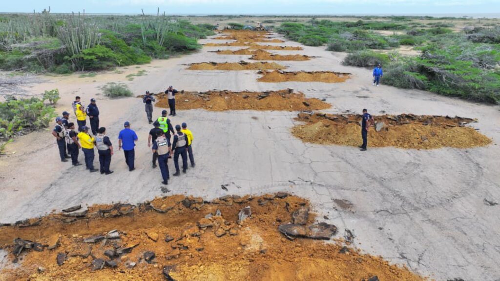 Gobierno Bolivariano desmanteló pista clandestina utilizada para el narcotráfico en Falcón 3 WhatsApp Image 2025 09 08 at 10.56.23 AM 1