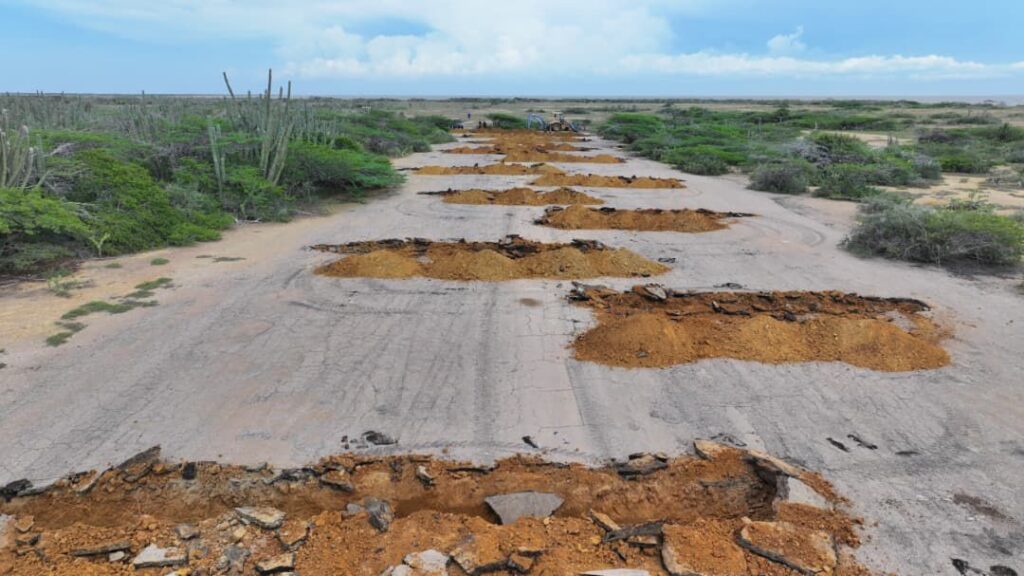 Gobierno Bolivariano desmanteló pista clandestina utilizada para el narcotráfico en Falcón 2 WhatsApp Image 2025 09 08 at 10.56.23 AM