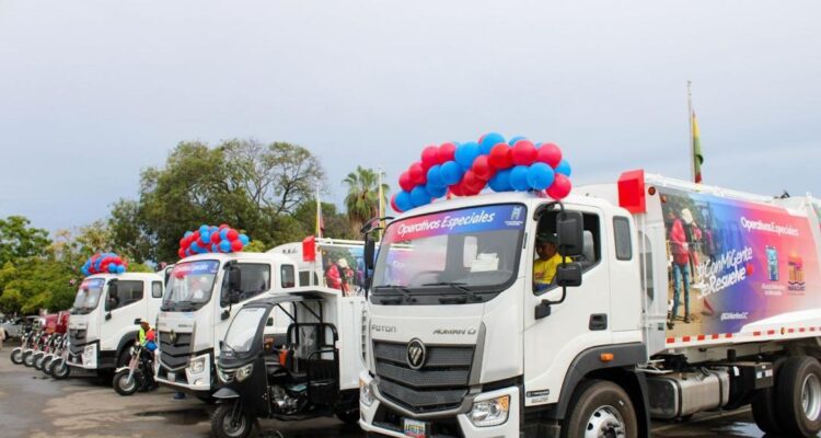 Alcaldía de Maracaibo refuerza plan de limpieza con camiones, trimotos y 150 trabajadores 1 Alcaldía
