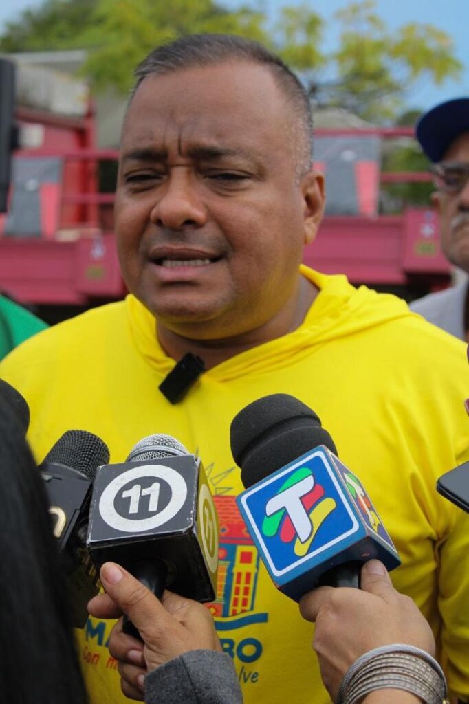 Alcaldía de Maracaibo refuerza plan de limpieza con camiones, trimotos y 150 trabajadores 8 WhatsApp Image 2025 09 08 at 4.09.33 PM 6