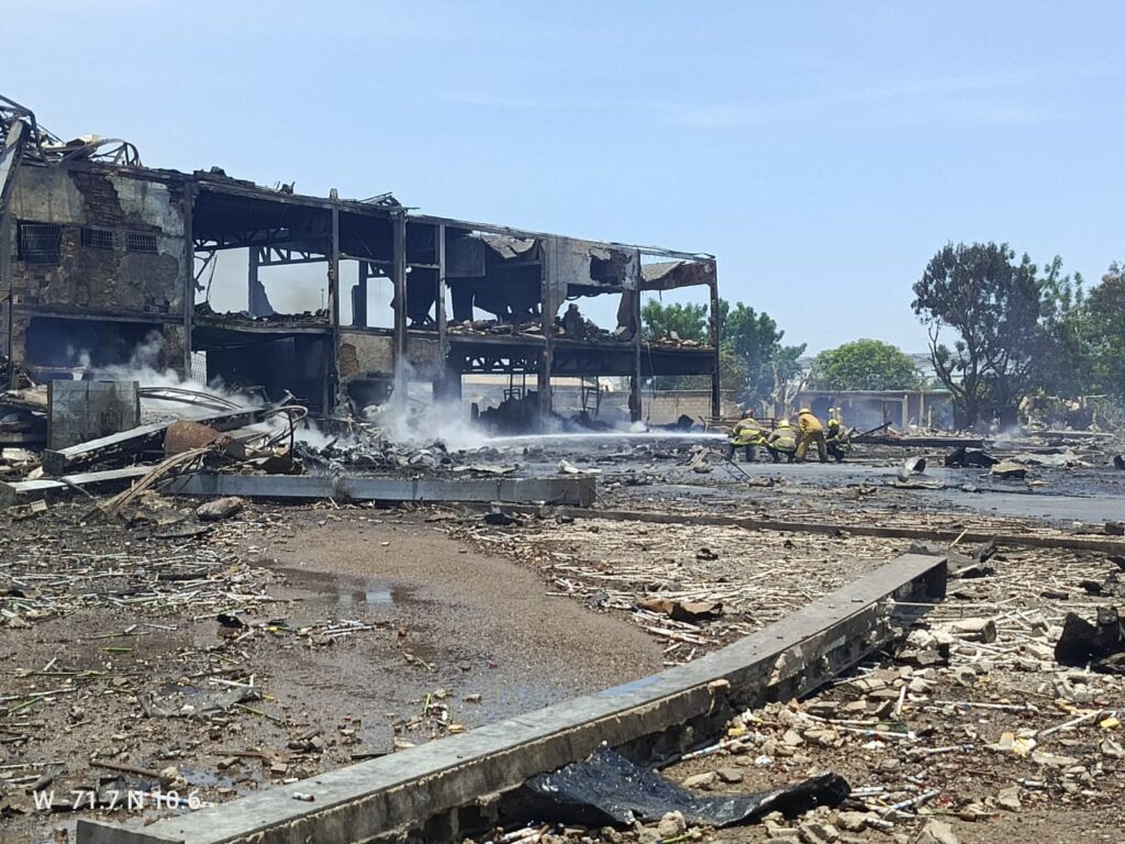 Explosión en fabrica de fuegos artificiales en la Zona Industrial de San Francisco dejó 48 heridos y cientos de viviendas dañadas (Hay fotos y videos) 12 WhatsApp Image 2025 09 11 at 1.17.39 PM 1