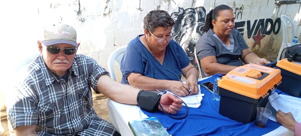 Alcaldía de Maracaibo atendió más de 200 personas en jornada médica integral en la parroquia Raúl Leoni 2 WhatsApp Image 2025 09 16 at 11.39.41 AM 1