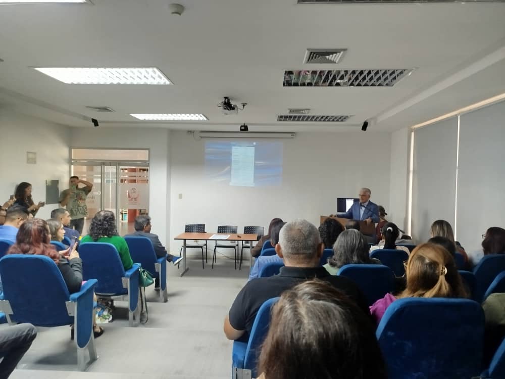 LUZ impartirá seminario sobre drogas desde la perspectiva de las ciencias forenses 2 WhatsApp Image 2025 09 16 at 11.45.15 AM 1