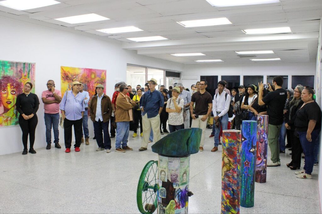Alcaldía Bolivariana de Maracaibo inauguró «Una + 5 = ARTE» en homenaje a la ciudad 4 WhatsApp Image 2025 09 17 at 1.12.16 PM 6