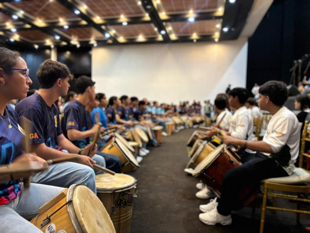 Fundación Nacional de la Gaita y FIGA se unen para impulsar el talento gaitero en Carabobo: masivo encuentro con 1.000 niños y jóvenes 3 WhatsApp Image 2025 09 18 at 8.27.01 AM 2