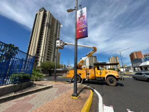 Alcaldía de Maracaibo colocó luminarias en 4 kilómetros de alumbrado público 3 WhatsApp Image 2025 09 19 at 2.58.33 PM 1