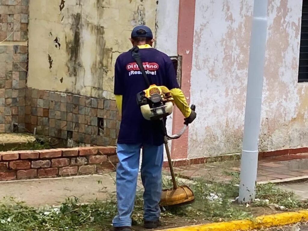 Alcaldía de Maracaibo colocó luminarias en 4 kilómetros de alumbrado público 5 WhatsApp Image 2025 09 19 at 2.58.33 PM 4