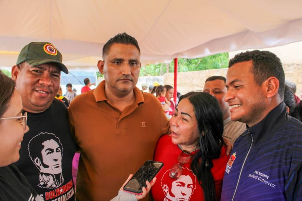 Más de 500 familias atendidas en jornadas sociales de la Alcaldía Bolivariana de Maracaibo 6 WhatsApp Image 2025 09 29 at 9.53.53 AM 5