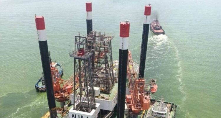 Llegó al Lago de Maracaibo instalación petrolera flotante de empresa China para una operación de mil millones de dólares 1 XpnD1hp6 WhatsApp Image 2025 09 04 at 11.12.55 PM e1757043399661