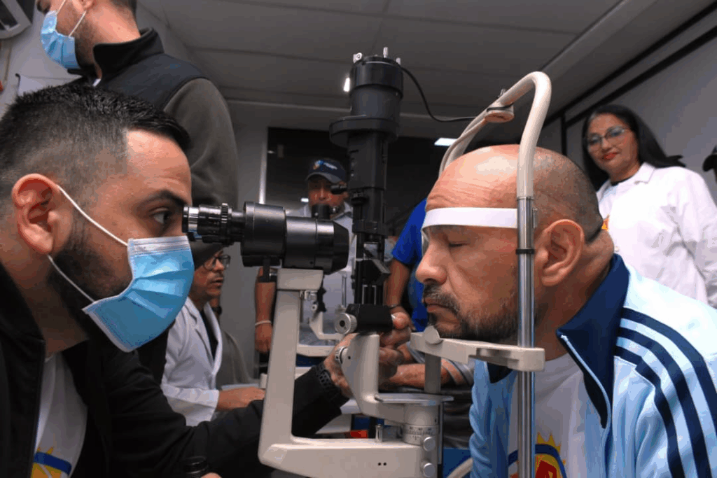 Más de 500 pacientes serán intervenidos a través del Plan quirúrgico de cataratas «Que bien te ves, San Francisco» 3 image 420 1024x683 1