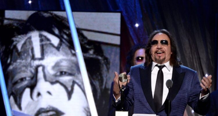 Exguitarrista de Kiss, Ace Frehley, falleció a los 74 años 1 Ace