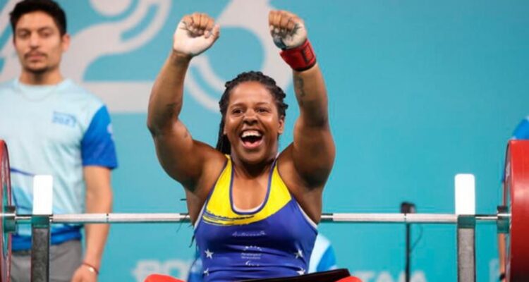 Clara Fuentes es campeona del Mundial de Parapotencia 1 Clara Fuentes