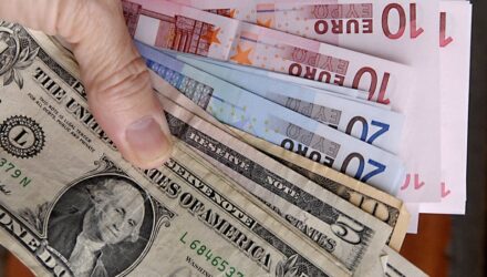dólar