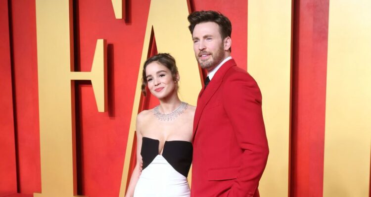 Chris Evans y Alba Baptista dieron la bienvenida a su primer bebé juntos 1 Evans