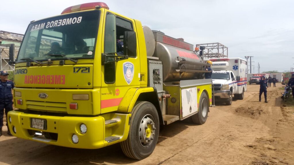 Gobernador Caldera: Equipos bomberiles de PDVSA y Mara controlan incendio en el Campo Palmarejo 2 IMG 20251020 WA0074