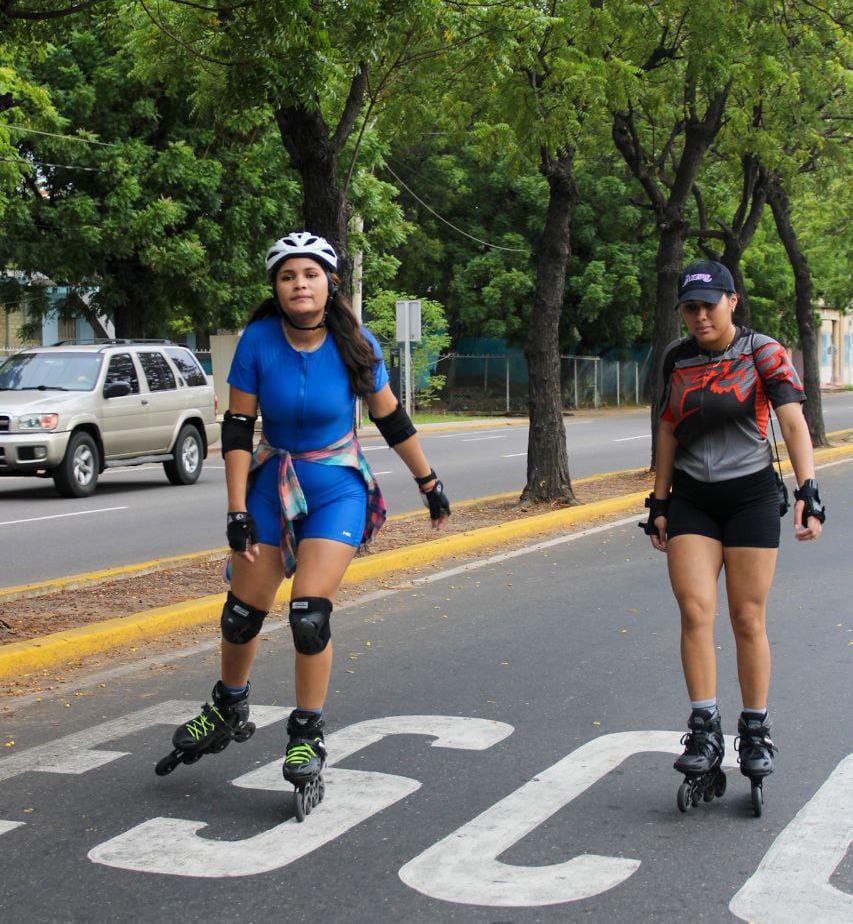 Más de mil personas se activan cada domingo en la Ciclovía 6 IMG 20251027 WA0037