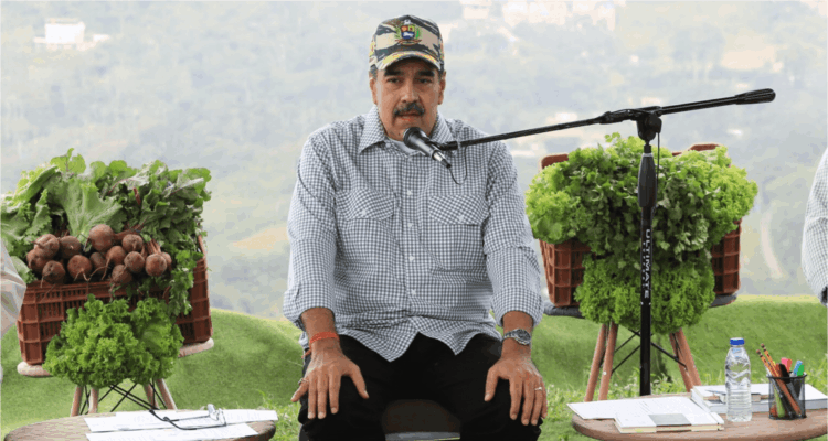 Presidente Maduro convocó a la Fanb a un gran ejercicio nacional 1 Maduro
