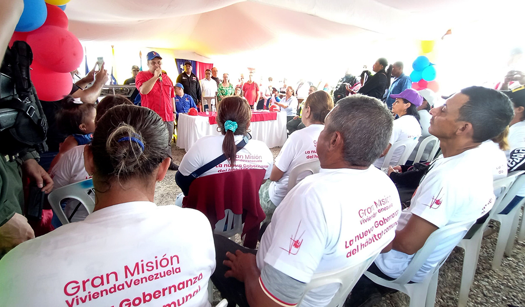 Gobierno envía recursos para la reconstrucción de viviendas afectadas en el municipio Baralt tras sismos 3 Reconstruccion de viviendas afectadas en el municipio Baralt tras sismos 2 T