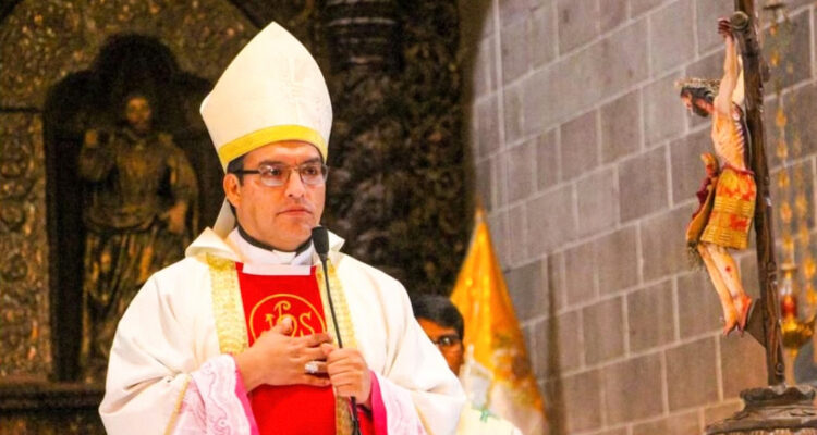 Obispo latinoamericano acusado de tener 17 amantes fue expuesto por su empleada doméstica 1 Obispo