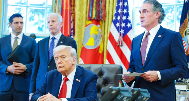 Seymour Hersh: Asesores de Trump notan «disminución» en sus capacidades mentales 1 Trump