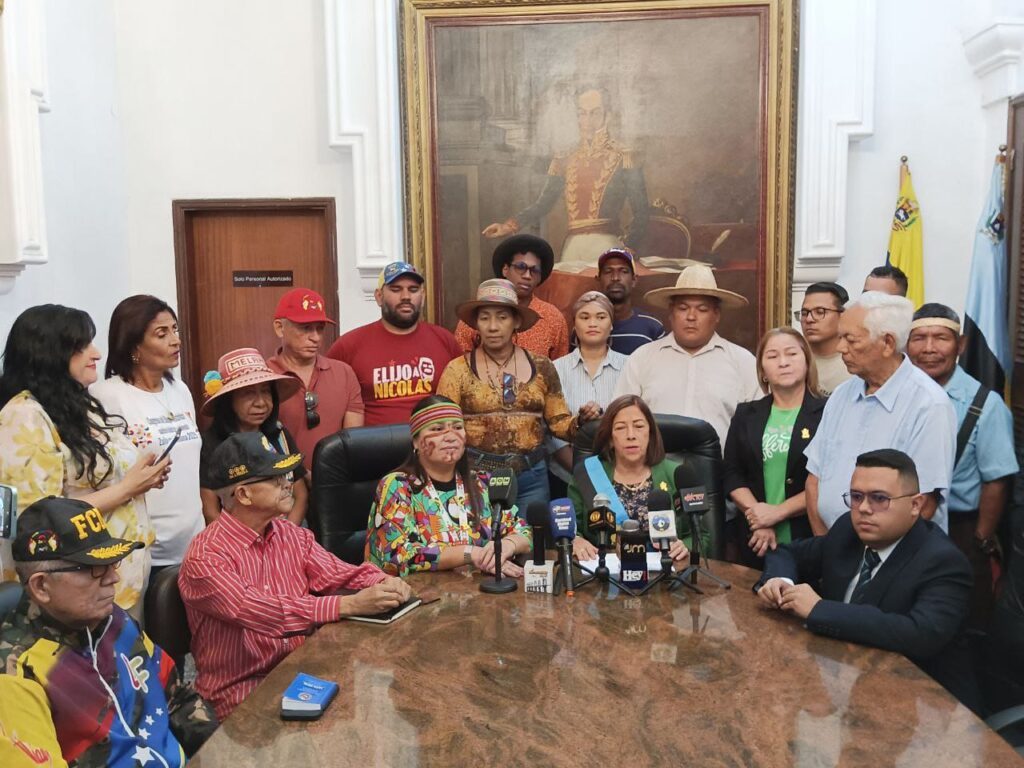Vicepresidencia del CLEZ y Movimientos Sociales se unen en defensa de la soberanía nacional 2 WhatsApp Image 2025 10 02 at 9.40.42 AM 1