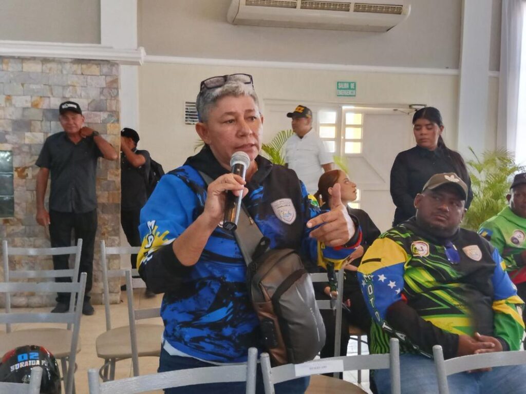 CLEZ avanza desde Perijá con el Anteproyecto de Ley para la Regulación del Uso de Motocicletas 4 WhatsApp Image 2025 10 06 at 9.54.22 AM 3