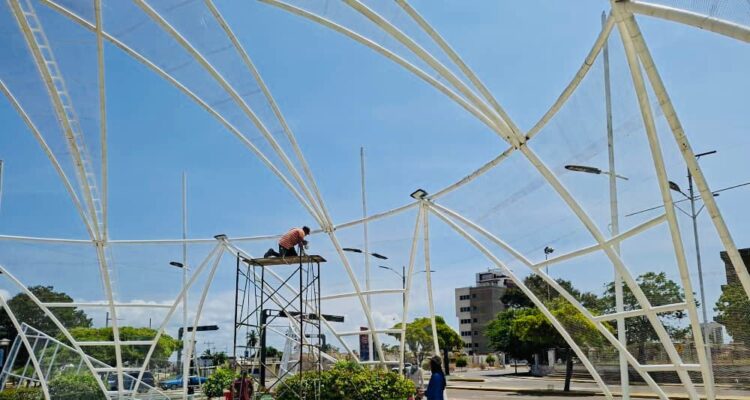 Llegó la navidad: Inició montaje e iluminación en preparación para encendido de Bella Vista 1 Encendido