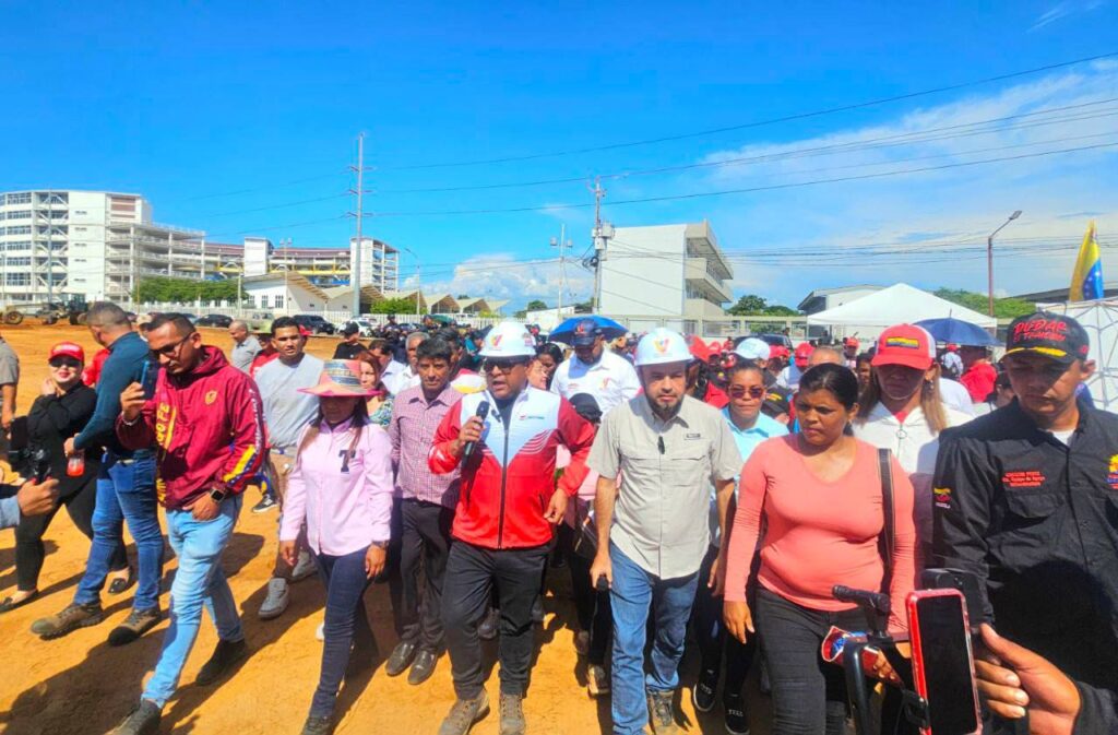 Gobierno Bolivariano inicia la construcción de viviendas para afectados por explosión en Marcial Hernández 6 WhatsApp Image 2025 10 07 at 9.56.40 AM 4