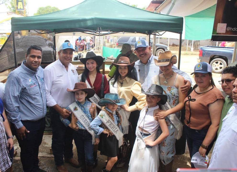 Gobernador Luis Caldera en la 48ª Feria Expocomercial Ganadera de Rosario de Perijá: Esta es una muestra de la Venezuela y el Zulia potencia 4 WhatsApp Image 2025 10 13 at 11.08.12 AM 1